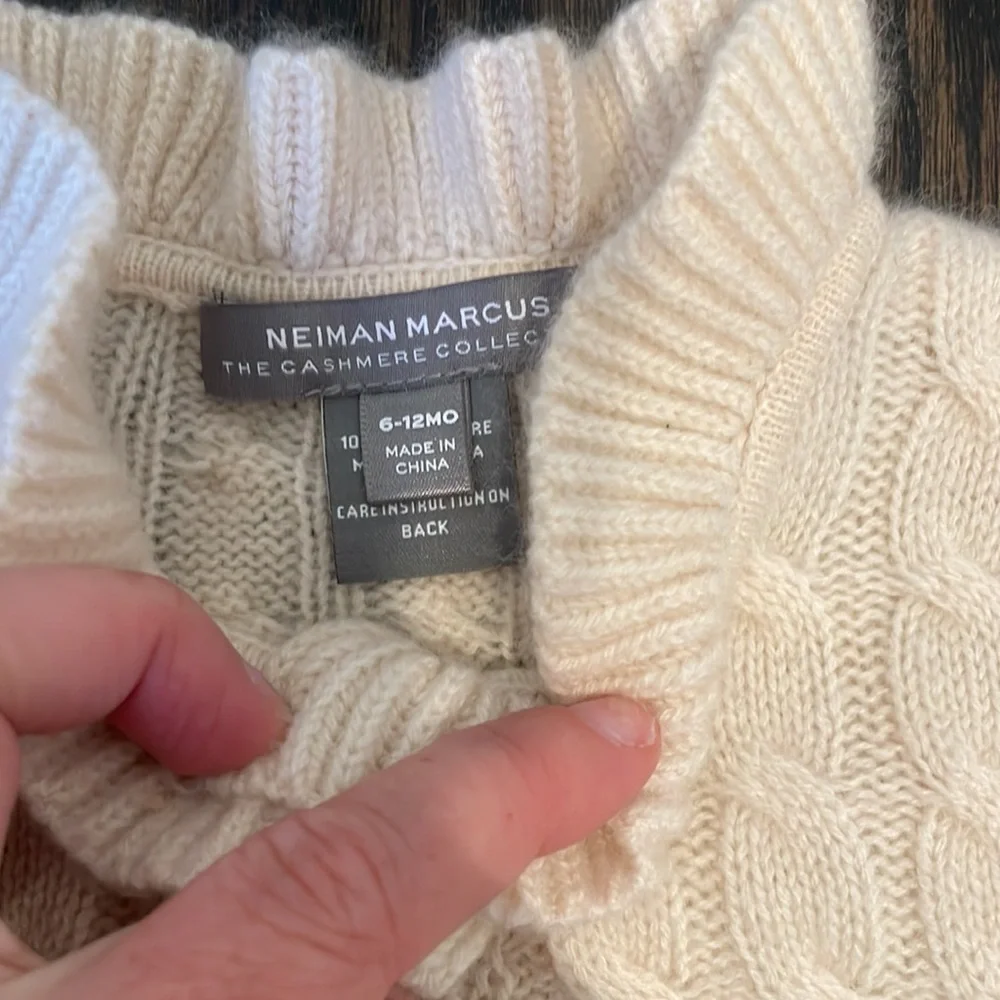 Neiman Marcus collection cashmere cardigan. Size 6-12 months. - Picture 2 of 3